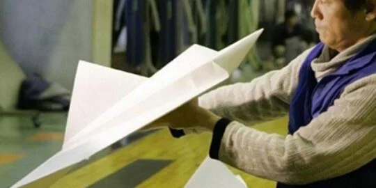 World Record For Paper Plane Flight