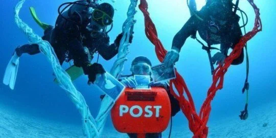 The Japanese Underwater Mailbox
