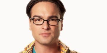 Johnny Galecki Facts