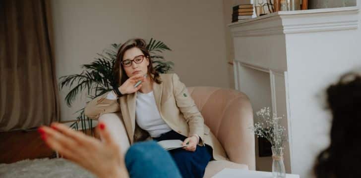 A woman giving another woman a counselling session