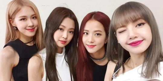 35 Fab Facts About Blackpink
