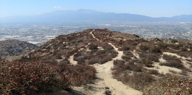 Jurupa Park landscape with a trail running through it