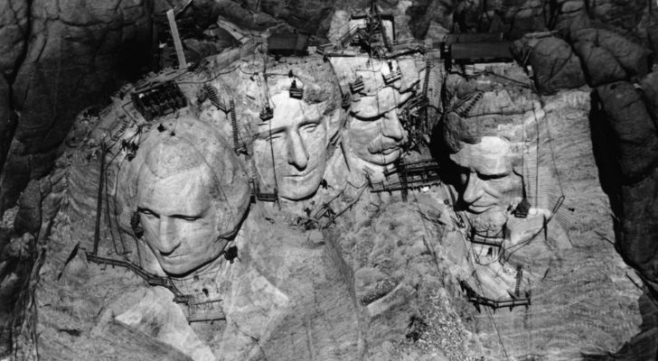 Mount Rushmore being constructed