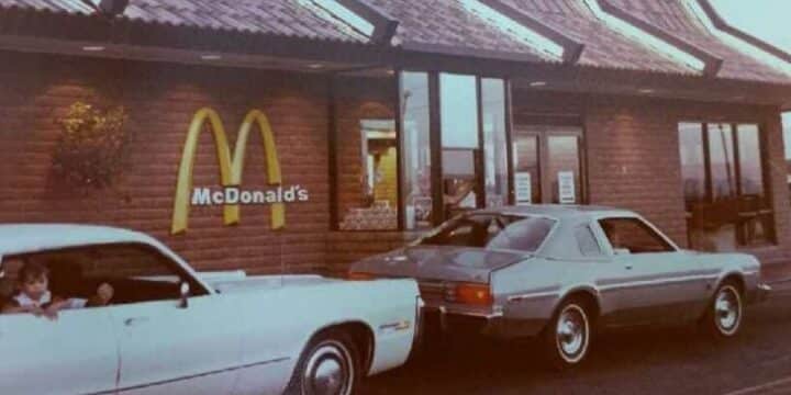OTD in 1975: The world's first McDonald's drive-through was opened in Arizona.
