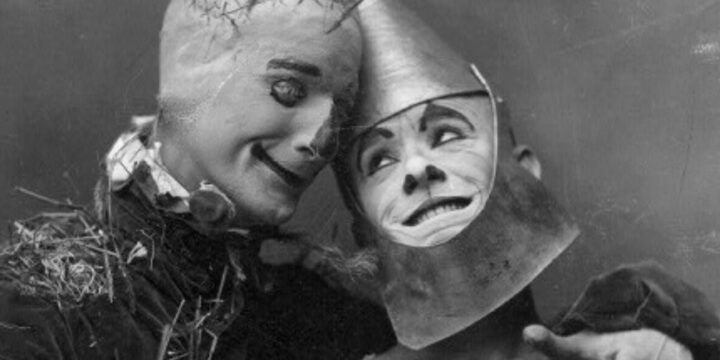 OTD in 1902: The Wizard of Oz was shown at The Chicago Grand Opera House for the first time.
