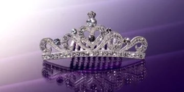 May 24: International Tiara Day