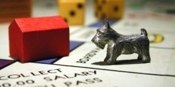 November 19: National Play Monopoly Day