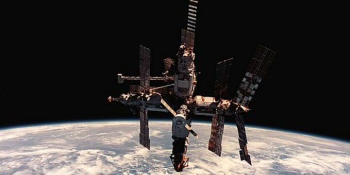 OTD in 2001: Russia’s Mir Space Station was deorbited over the South Pacific Ocean.