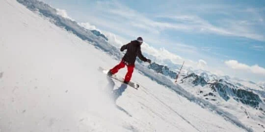 25 Cool Facts About Snowboarding That’ll Surprise You